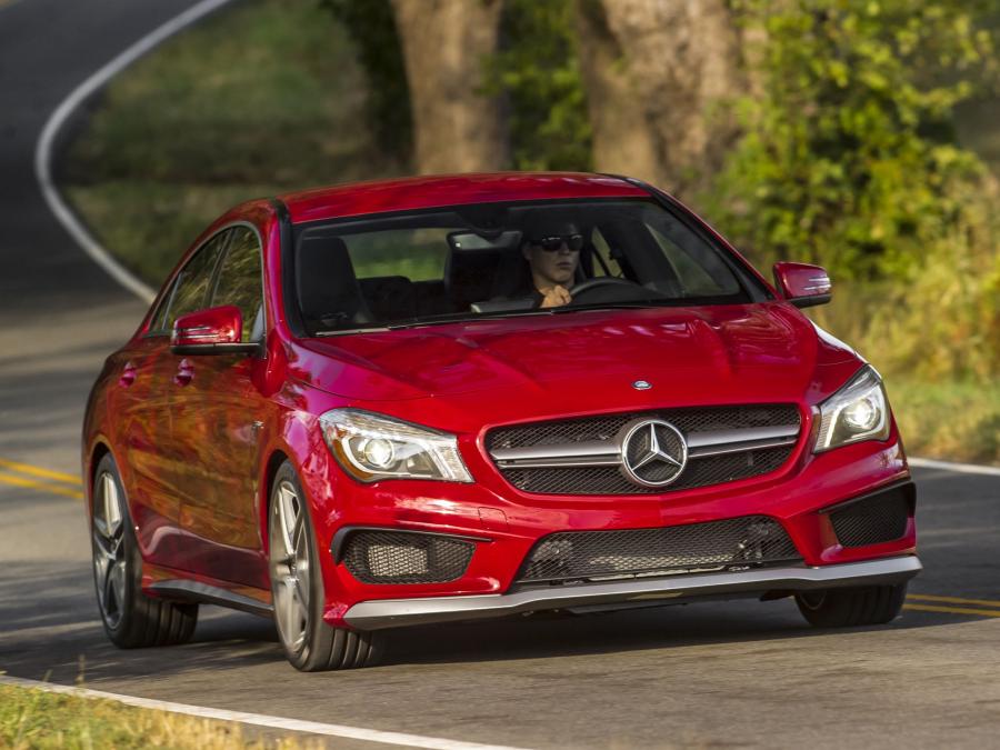  Mercedes-Benz CLA45 AMG 2013 года  (US) (фото 17 из 32)